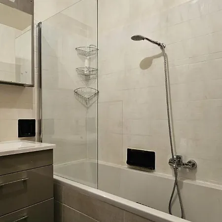 Meuble 1,5 P. Apartment Genf